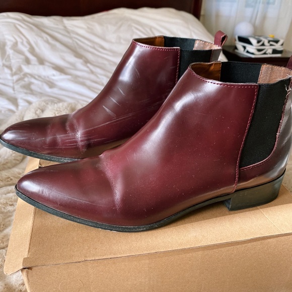 Gap Pointed Ankle Boots - Picture 3 of 3
